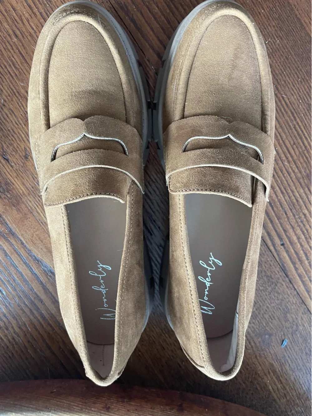 Wonderly Penny Loafers in Camel Brown-BRAND NEW-Size 7.5